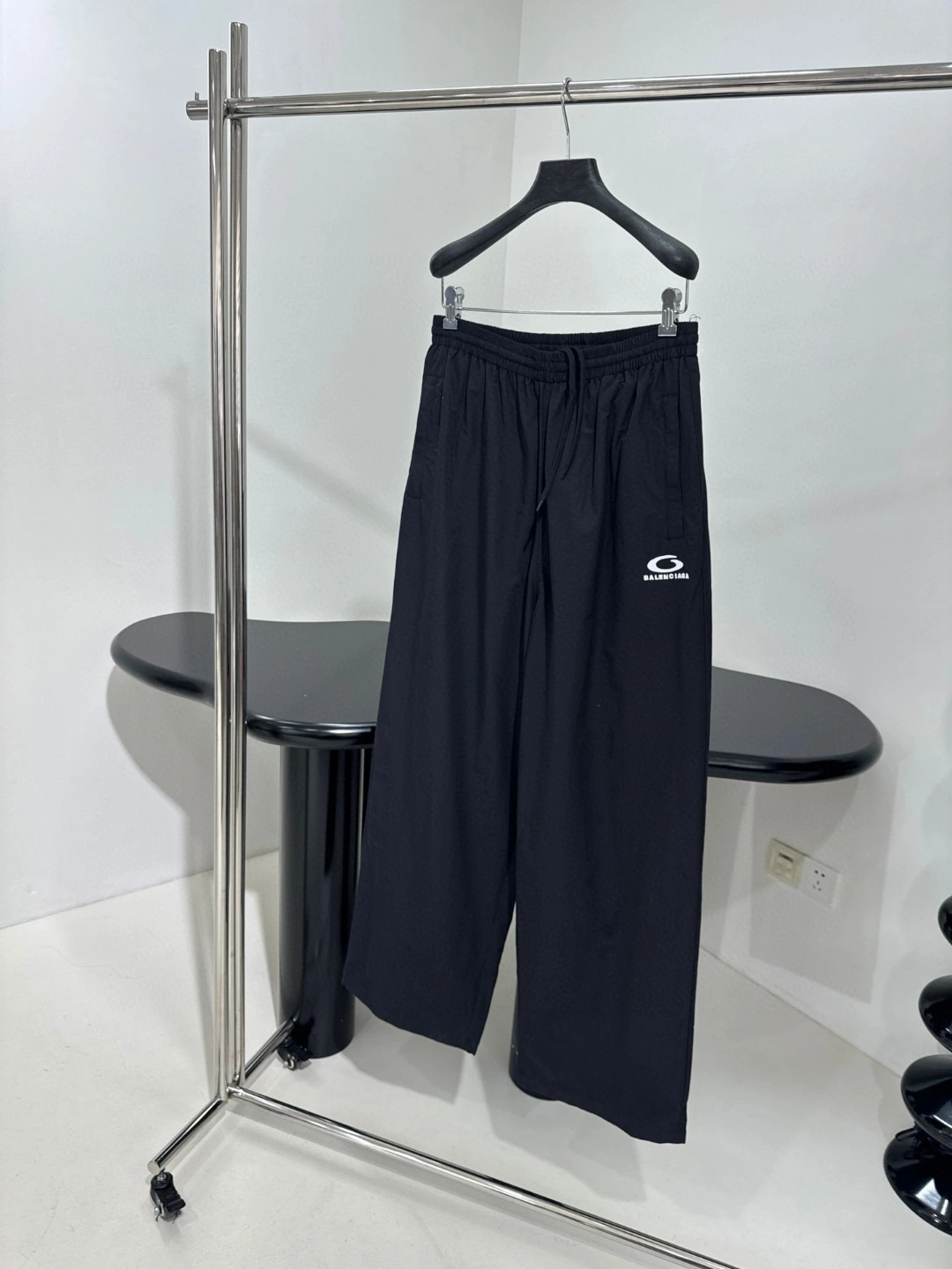 wg.luxury- 218593i16 LOOP SPORTS ICON oversized item:D-F244K1806